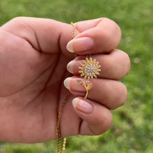 Collar Girasol Giratorio Gold